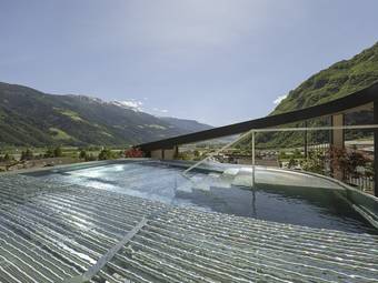 Amaris Suites ****ˢ Amaris Suites ****ˢ