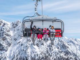 Das Familienhotel in Antholz, dem unberührten Naturparadies Das Familienhotel in Antholz, dem unberührten Naturparadies