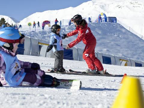 Erholsame Auszeit im Familienhotel im Vinschgau Erholsame Auszeit im Familienhotel im Vinschgau