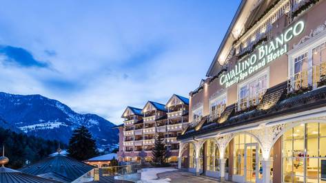 Family Spa Grand Hotel Cavallino Bianco****ˢ Urlaub für Familien von Familien: ein Volltreffer