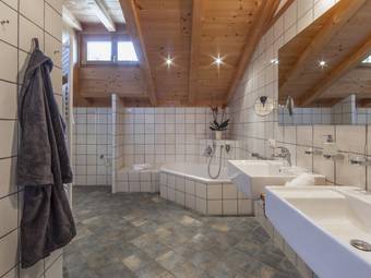 Lodnerspitze Bad Familienalm & Almchalets Taser Alm