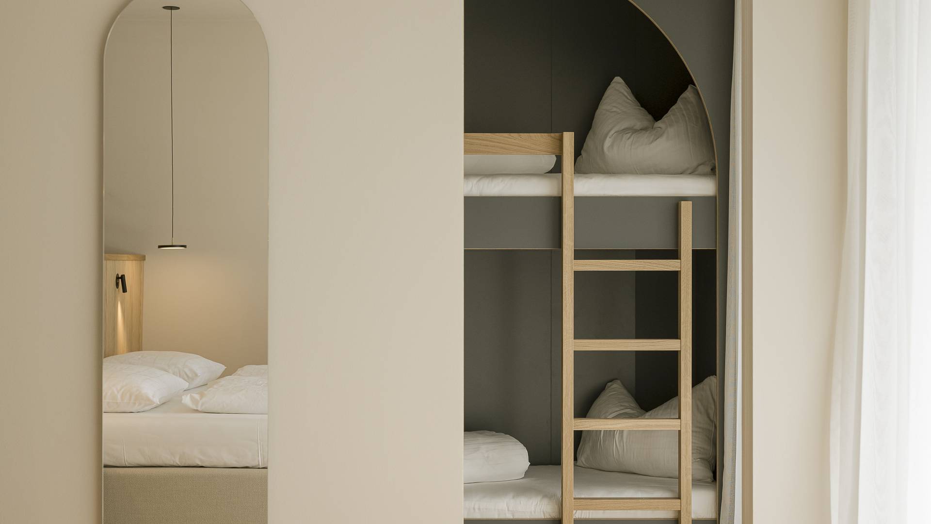 Amaris Suites ****ˢ Amaris Suites ****ˢ