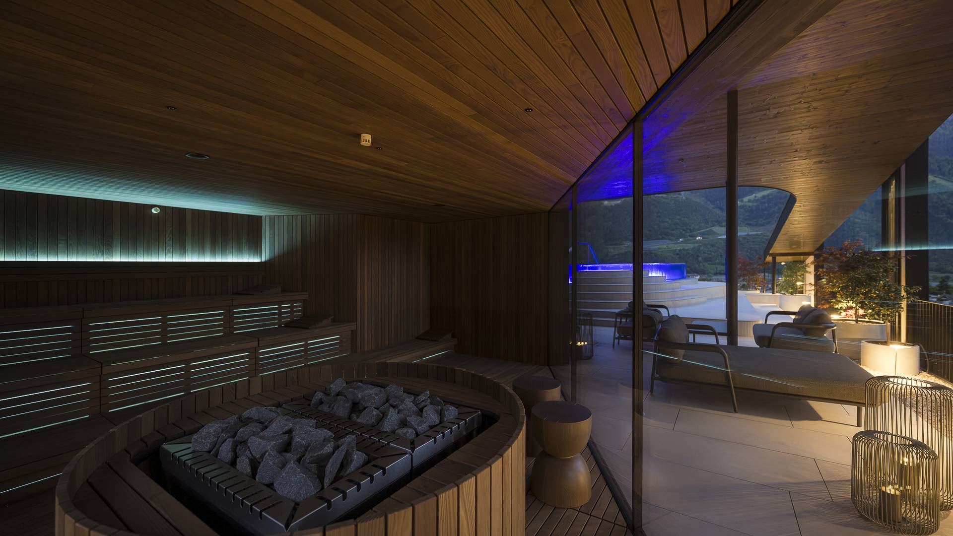 Amaris Suites ****ˢ Amaris Suites ****ˢ
