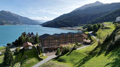 Winter holiday with children? Only in South Tyrol! Winter holiday with children? Only in South Tyrol!