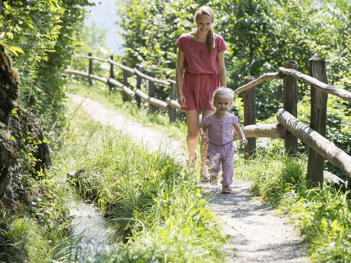 In Meran wandern mit Kindern: ein Erlebnis In Meran wandern mit Kindern: ein Erlebnis