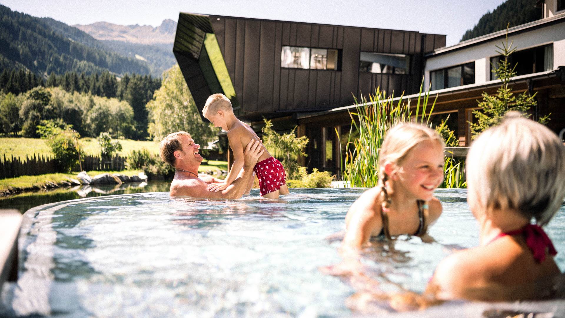 5-star luxury retreat Alpura 5-star luxury retreat Alpura