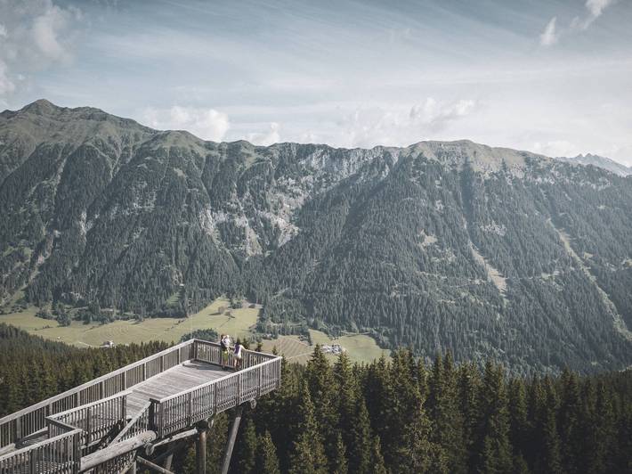Family hotel a Racines. La vostra base. Family hotel a Racines. La vostra base.