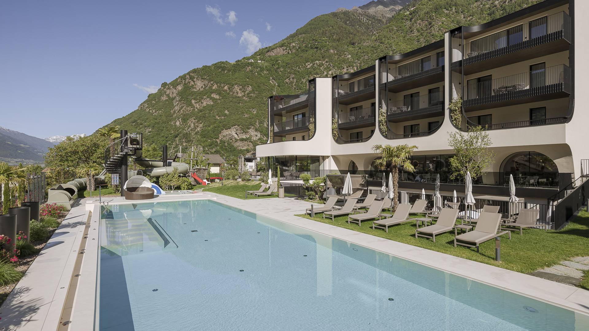 Das Familienhotel im Meraner Land zum Erholen Das Familienhotel im Meraner Land zum Erholen