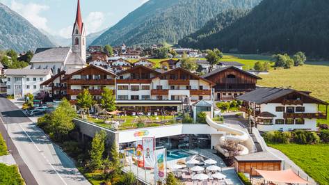 Wandern mit Kindern? Südtirol ist das Ziel. Wandern mit Kindern? Südtirol ist das Ziel.