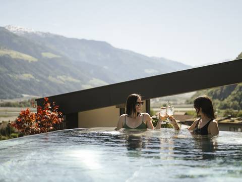 Das Familienhotel im Meraner Land zum Erholen Das Familienhotel im Meraner Land zum Erholen