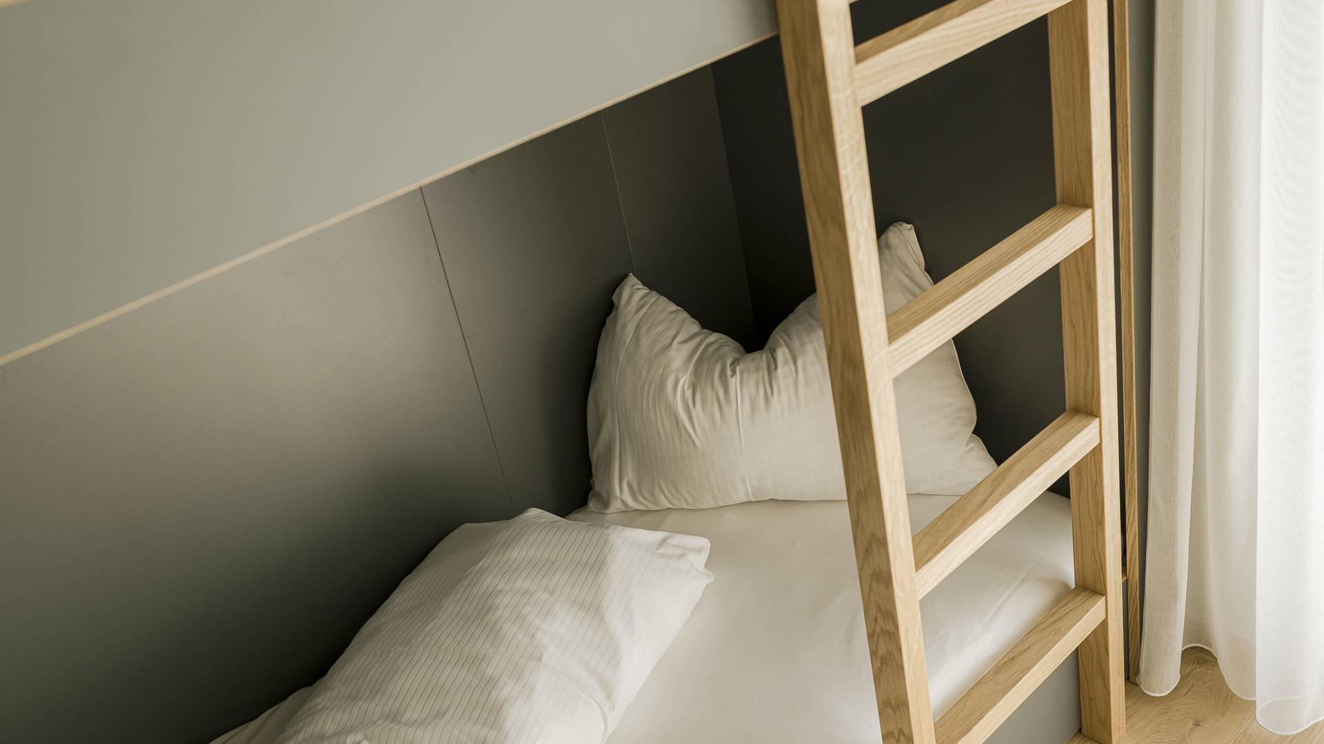 Amaris Suites ****ˢ Amaris Suites ****ˢ
