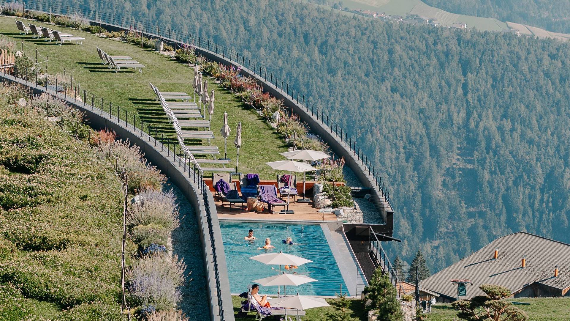 Hotel Familiamus ***** Hotel Familiamus *****