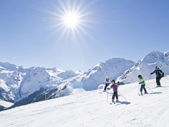 Skifahren im Vinschgau – ein königliches Vergnügen Skifahren im Vinschgau – ein königliches Vergnügen