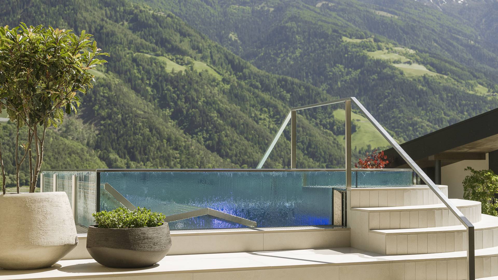 Amaris Suites ****ˢ Amaris Suites ****ˢ