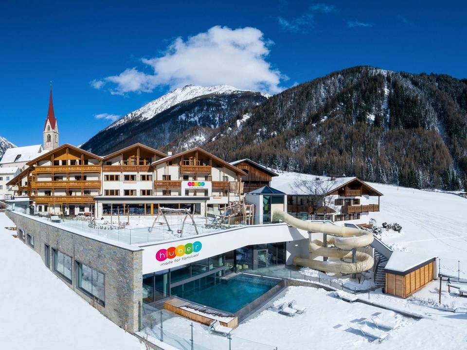 Familienhotel Huber **** Il family hotel a Valles: perfetto per i bambini