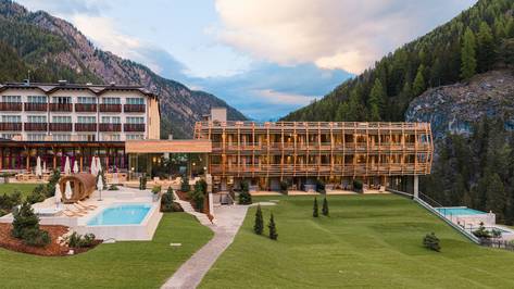 Familienhotels Südtirol: The happy family places Familienhotels Südtirol: The happy family places