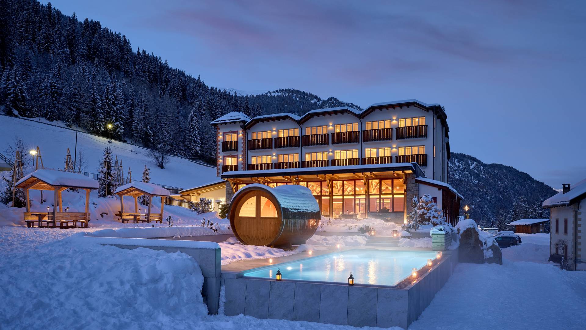 Das Familienhotel im Vinschgau mitten im Nationalpark Das Familienhotel im Vinschgau mitten im Nationalpark