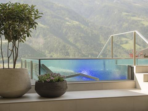 Das Familienhotel im Meraner Land zum Erholen Das Familienhotel im Meraner Land zum Erholen