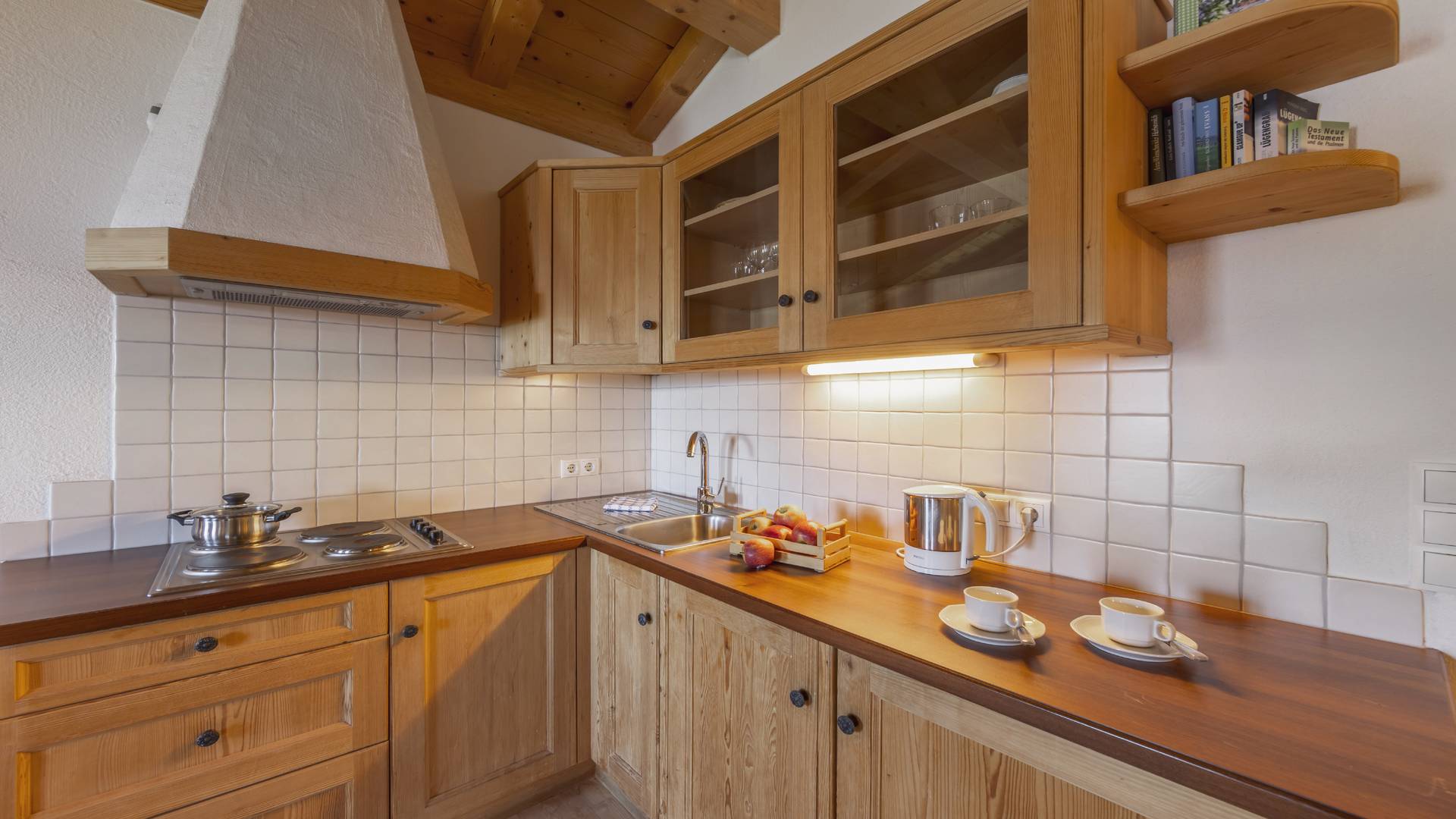 Lodnerspitze Küche Familienalm & Almchalets Taser Alm