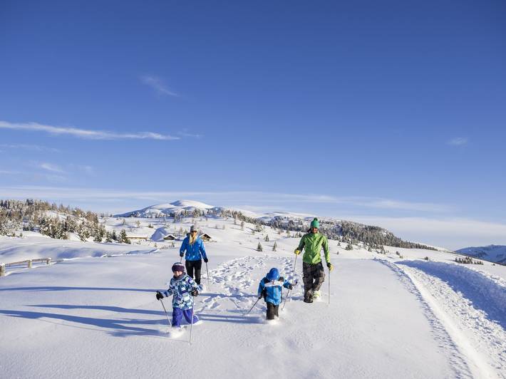 Winter hiking in Valle Isarco: fascinating Winter hiking in Valle Isarco: fascinating