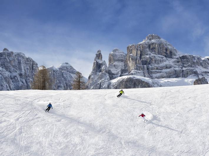 Ski holidays in the Dolomites in the middle of the UNESCO World Heritage Ski holidays in the Dolomites in the middle of the UNESCO World Heritage