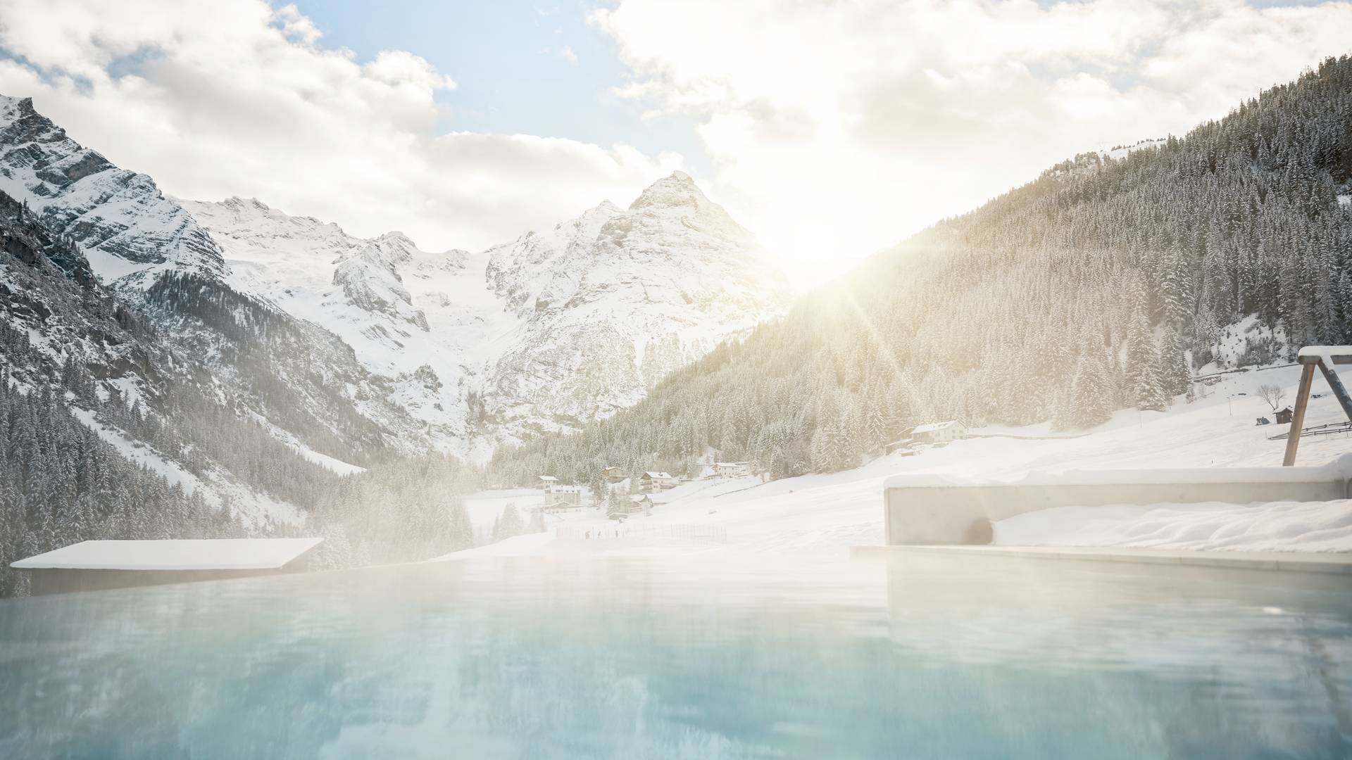Das Familienhotel im Vinschgau mitten im Nationalpark Das Familienhotel im Vinschgau mitten im Nationalpark