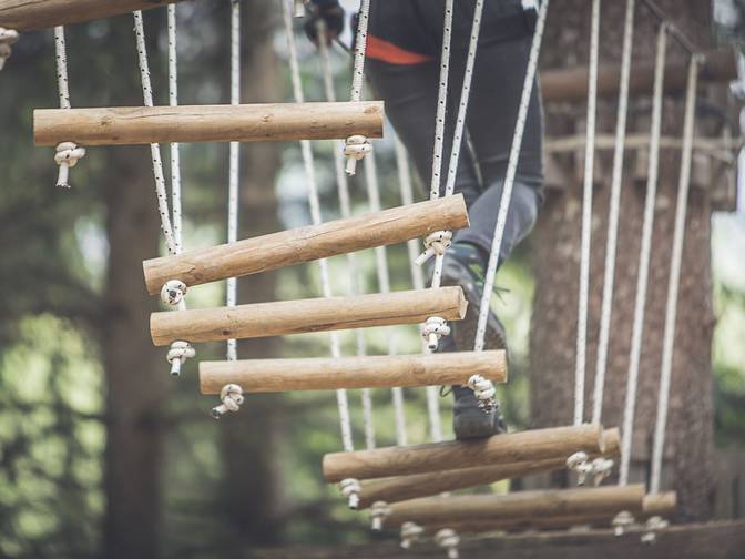 Climbing with children, the perfect combination Climbing with children, the perfect combination