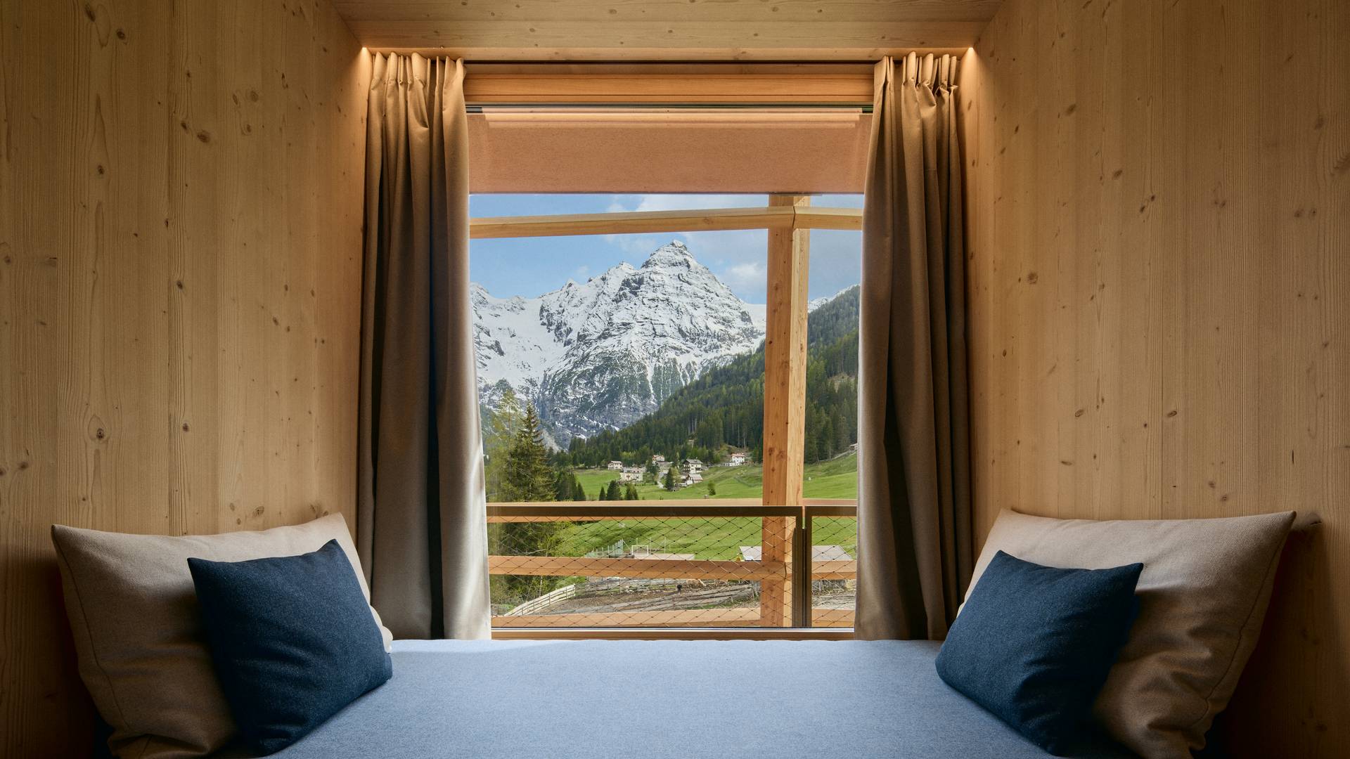 Das Familienhotel im Vinschgau mitten im Nationalpark Das Familienhotel im Vinschgau mitten im Nationalpark
