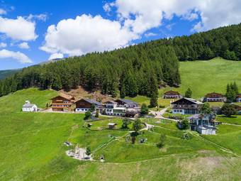 Familienalm & Almchalets Taser Alm Familienalm & Almchalets Taser Alm