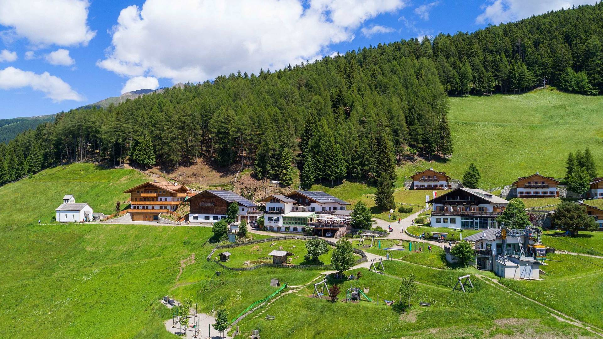 Familienalm & Almchalets Taser Alm Familienalm & Almchalets Taser Alm