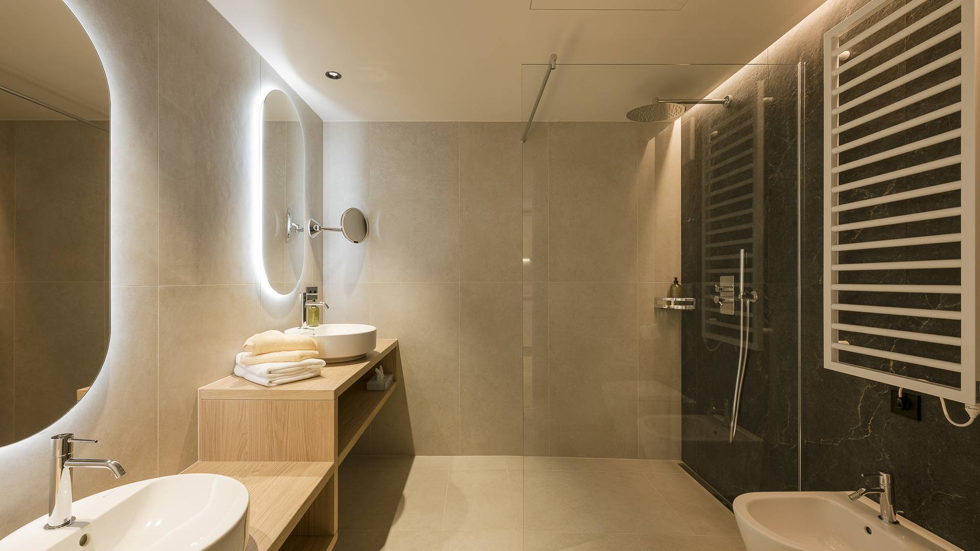 Amaris Suites ****ˢ Amaris Suites ****ˢ